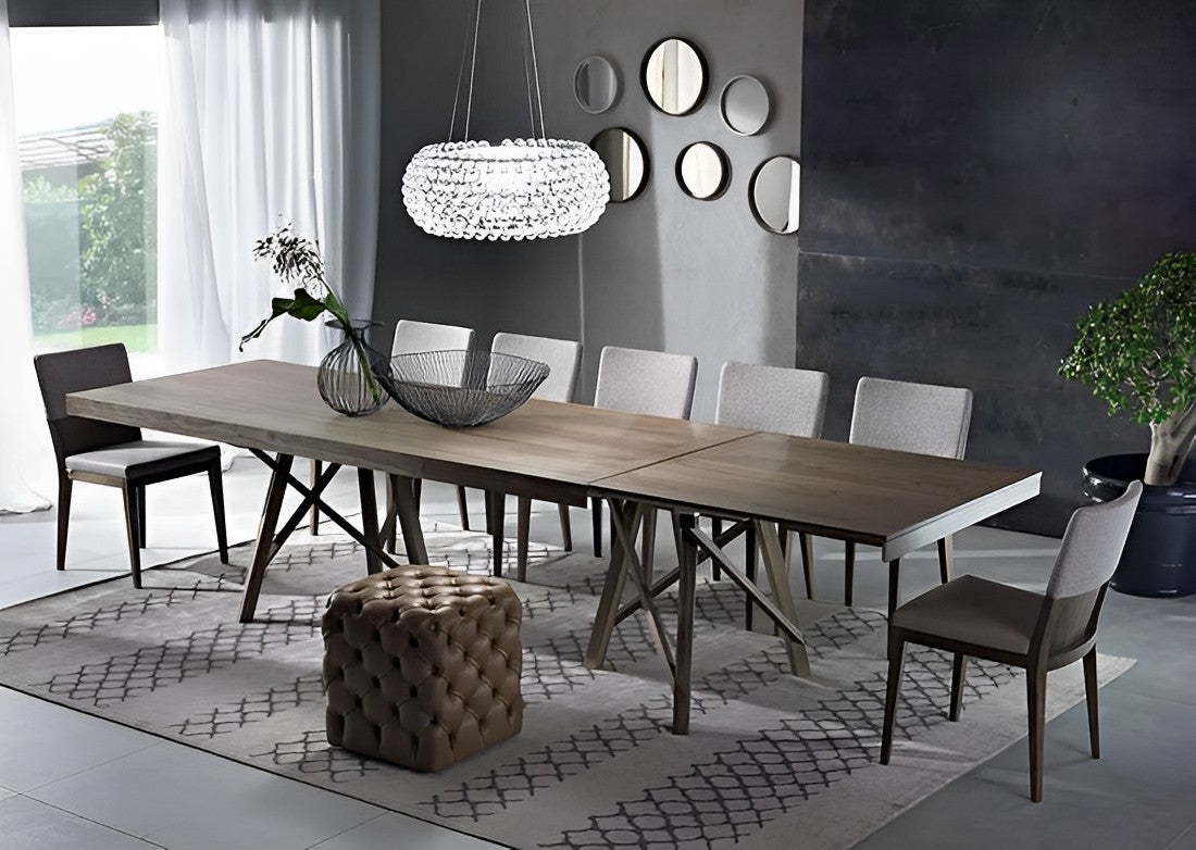 Comment Rénover une Table en Chêne Vernie ?