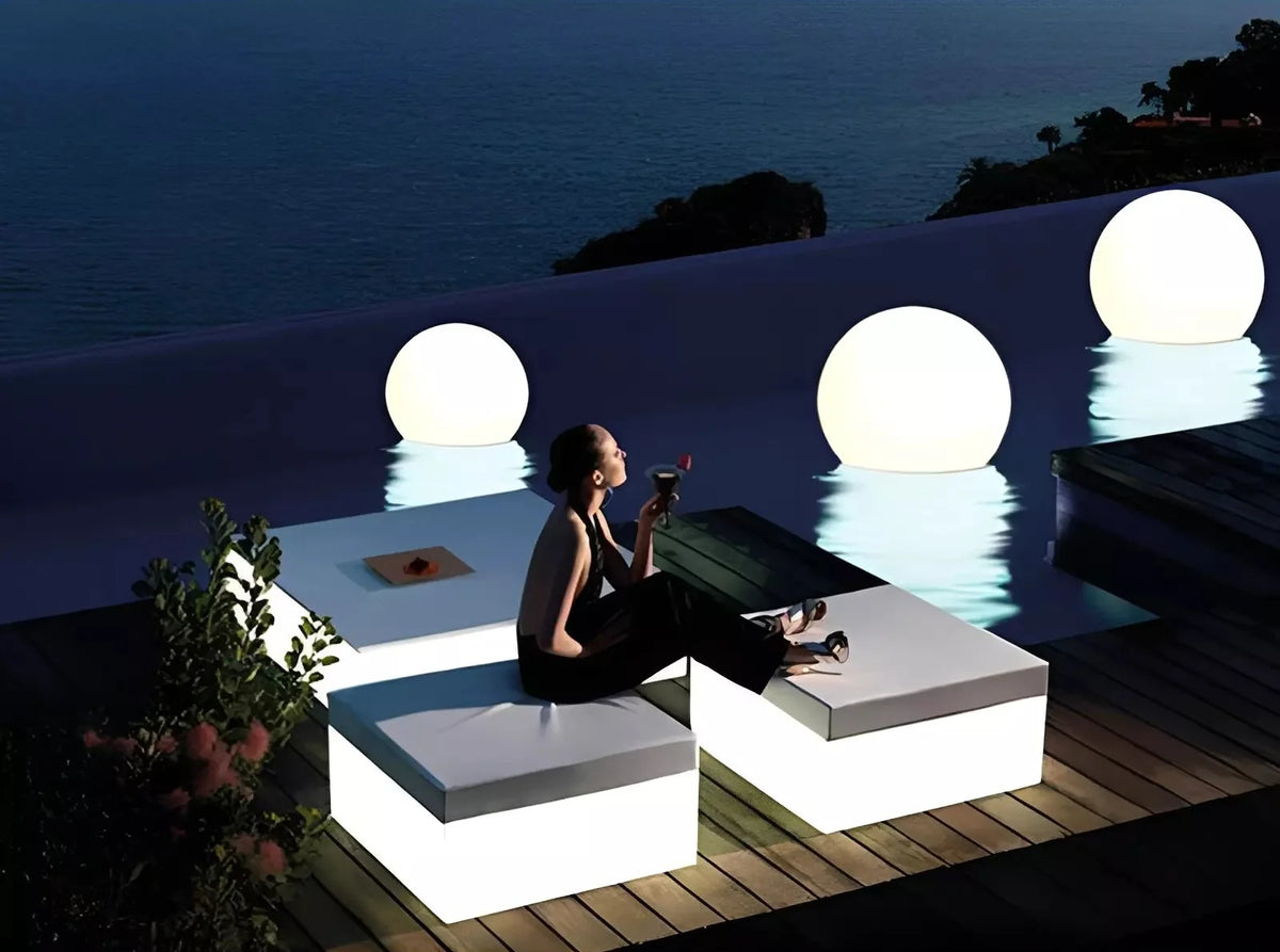 Poufs LED Vondom, in Szene