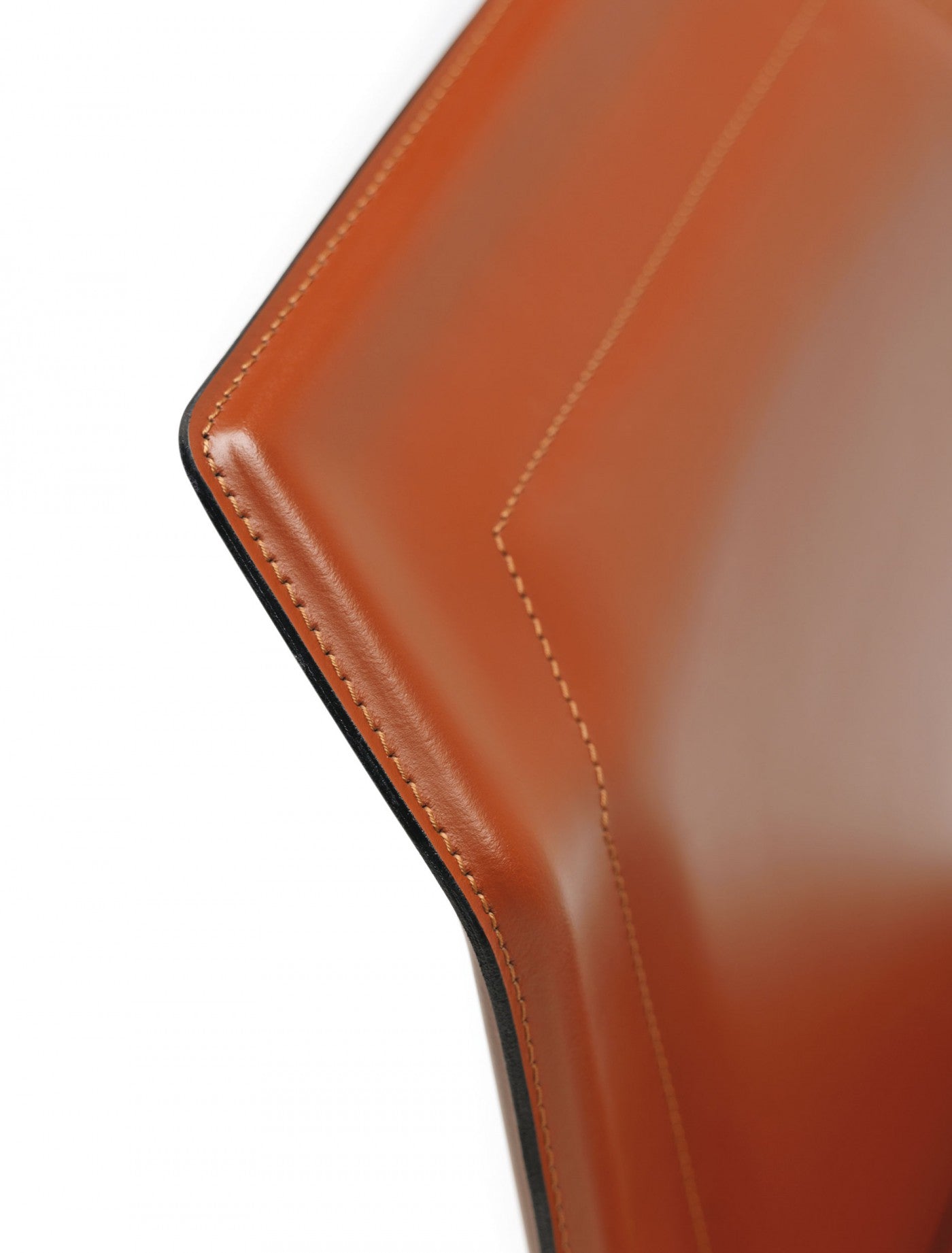 Chaise-Cuir-Design-Italien-pas-cher