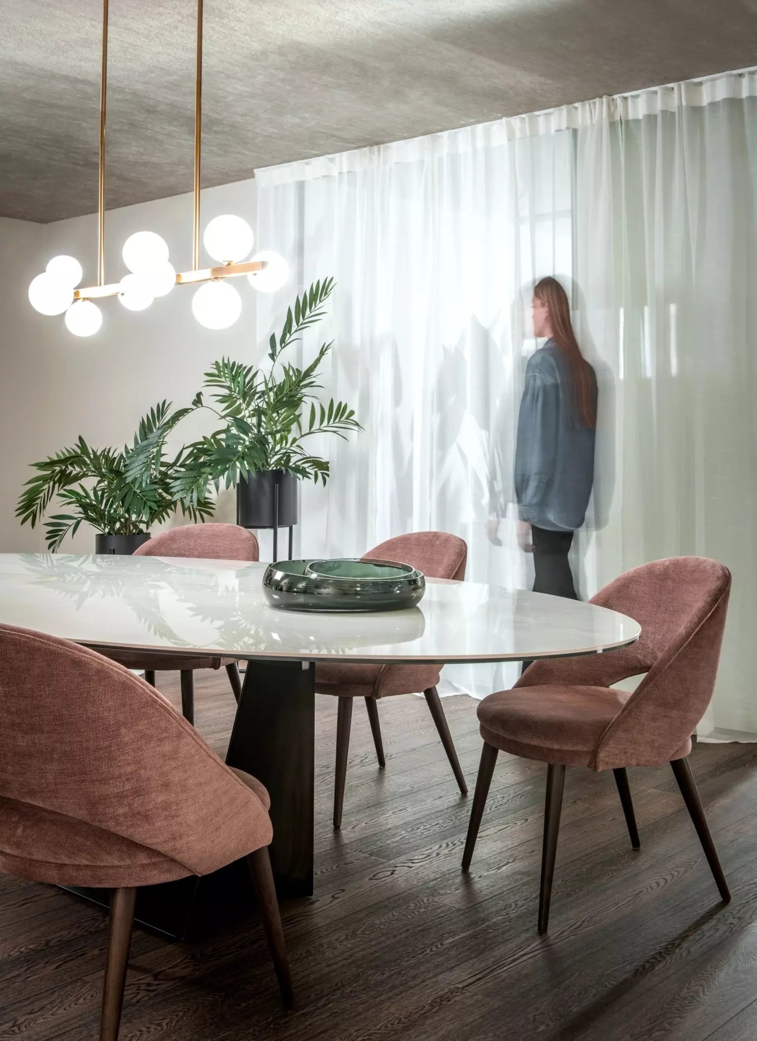 Table-Ceramique-Metal