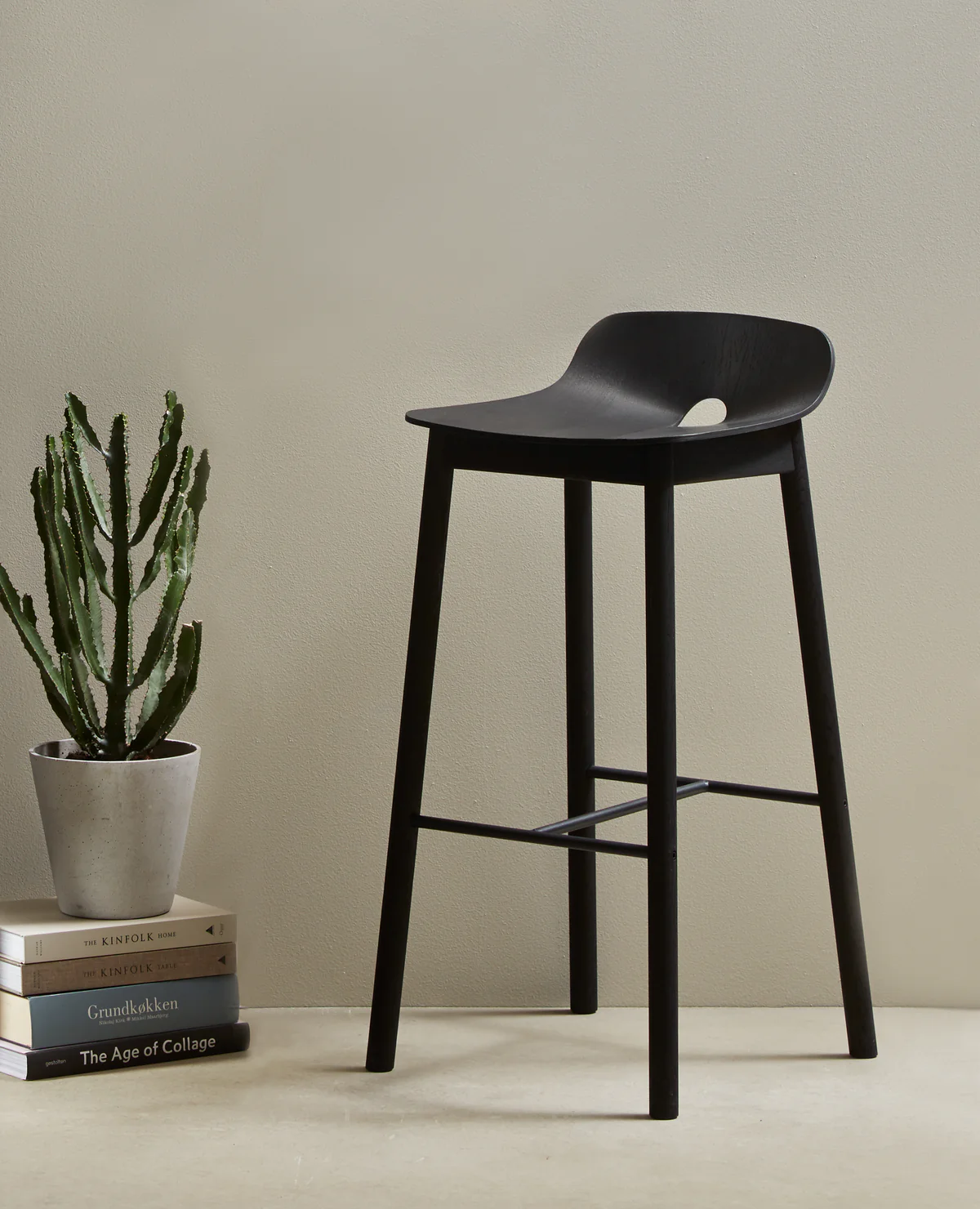 Tabouret-Bar-Chene-noir