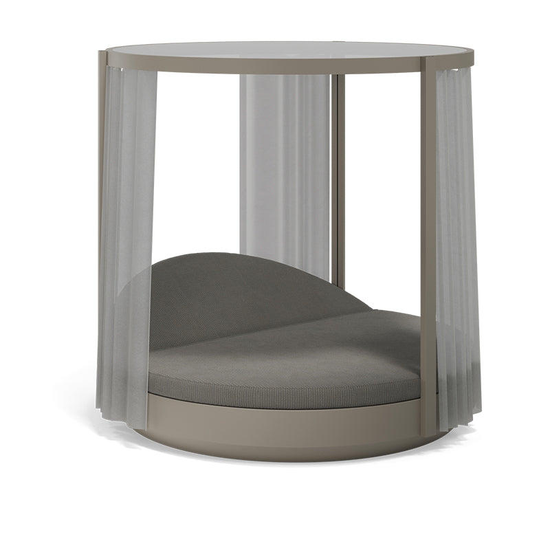 Pergola Vela ronde, ossature taupe et rideaux, vue d'ensemble