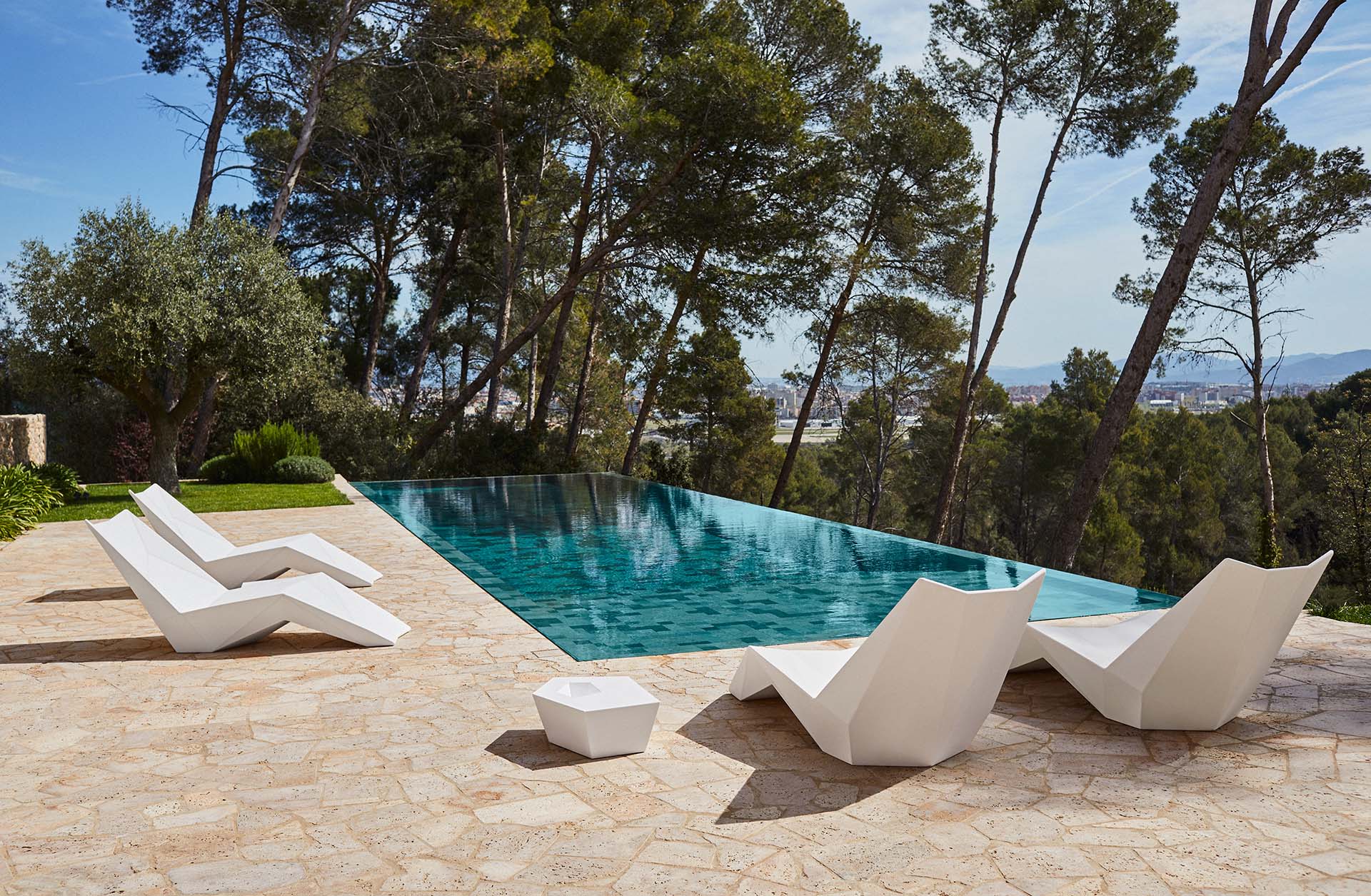 Bain de Soleil - Faz LED