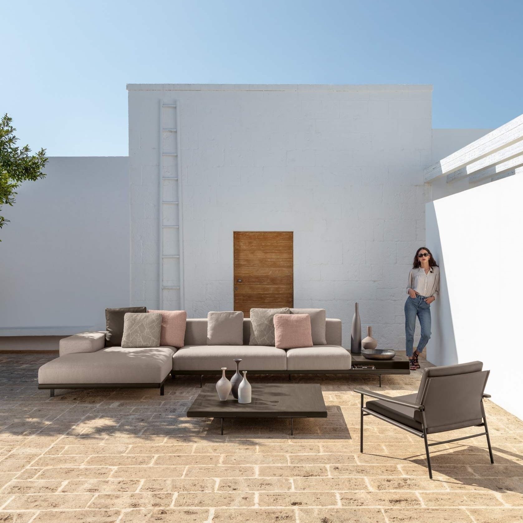 Salon_exterieur_Bois_Haut_Gamme_italie