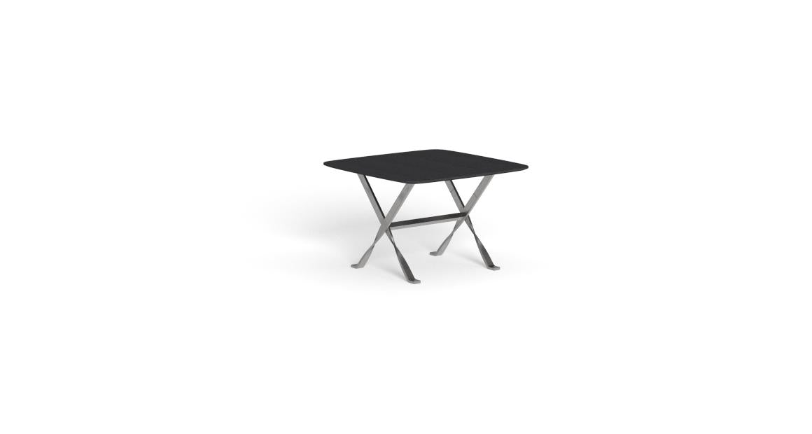 Table_cafe_Pied_Croise_italienne