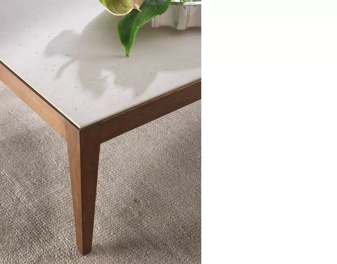 table-basse-rustique-carre-bois