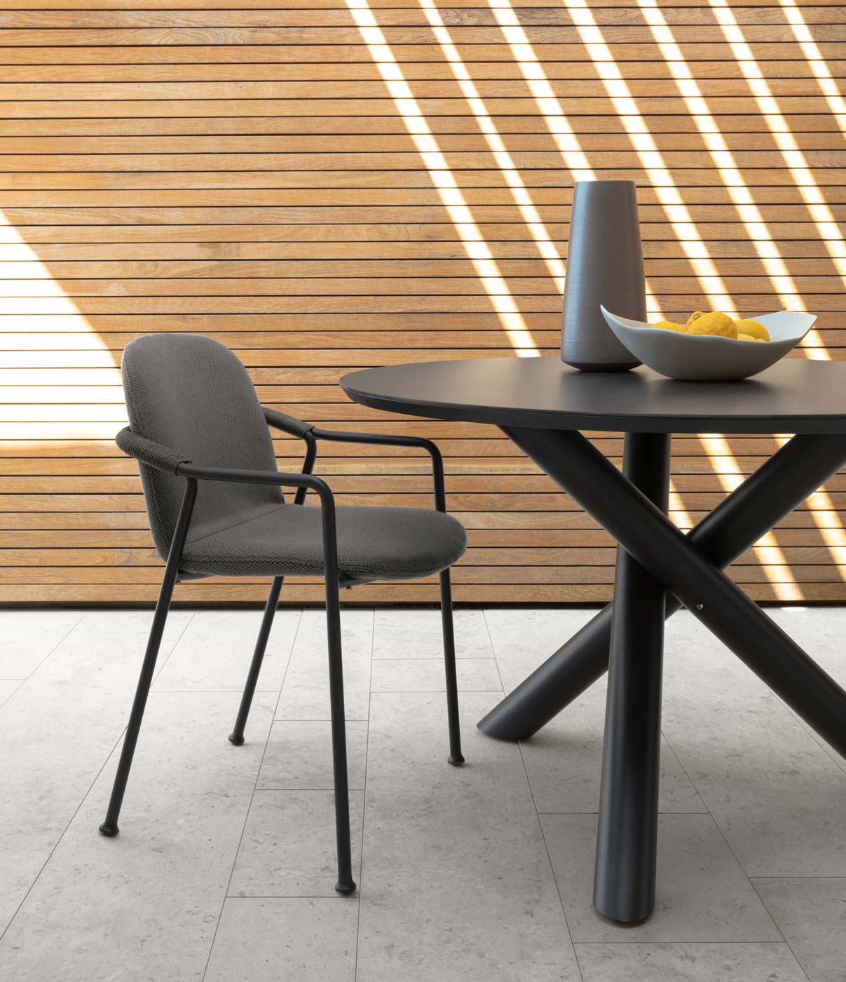 table_jardin_alu_noir