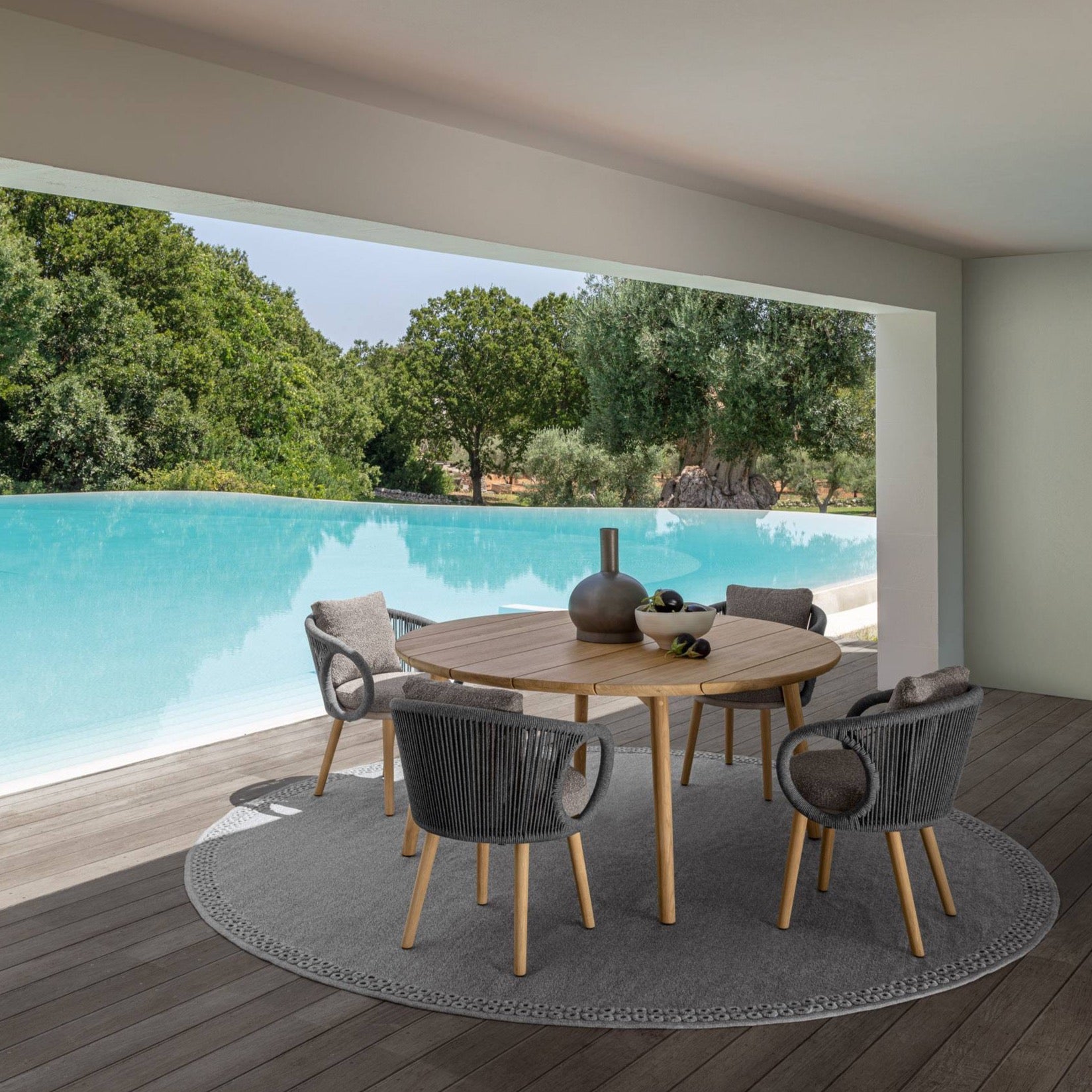 table_jardin_haut_gamme_contemporain