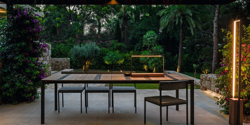 Comment Protéger une Table en Bois pour l'Extérieur ?