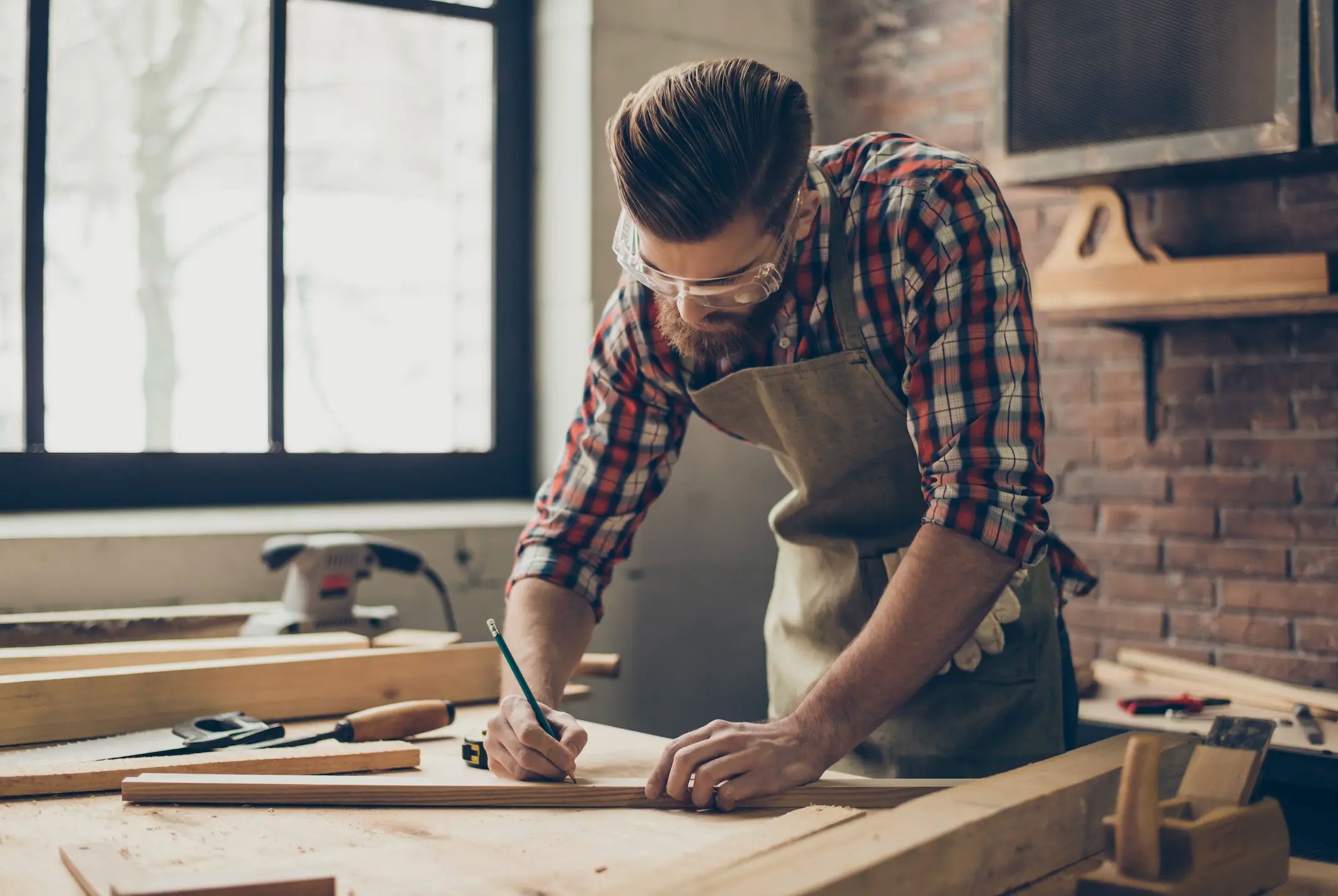 Comment Restaurer une Table en Bois ?