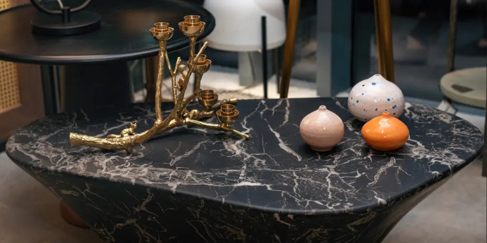 Entretien et Restauration des Tables en Marbre