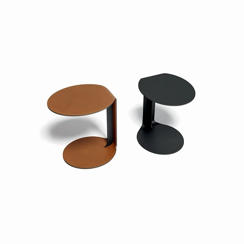 bout de canapé en cuir 