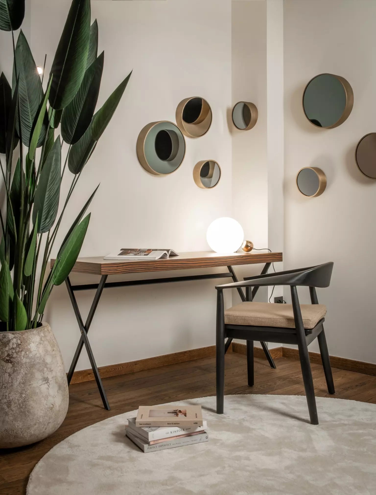 Chaise-Teck-Tissus-Noir