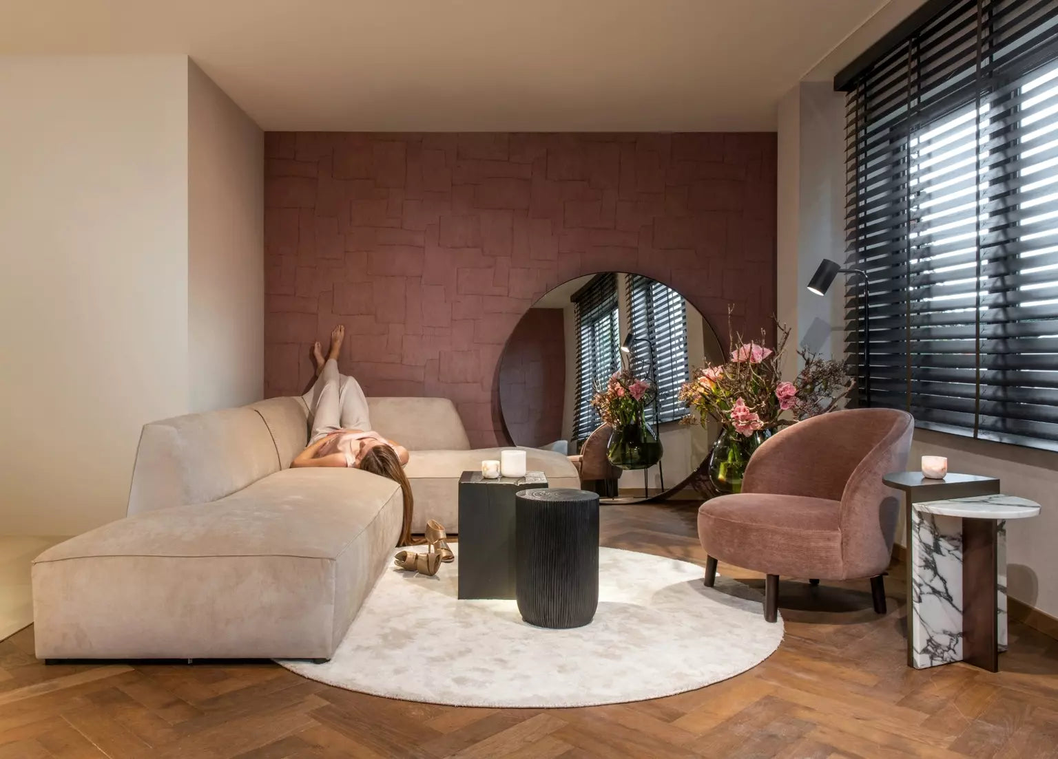 Table-Appoint-Artiste