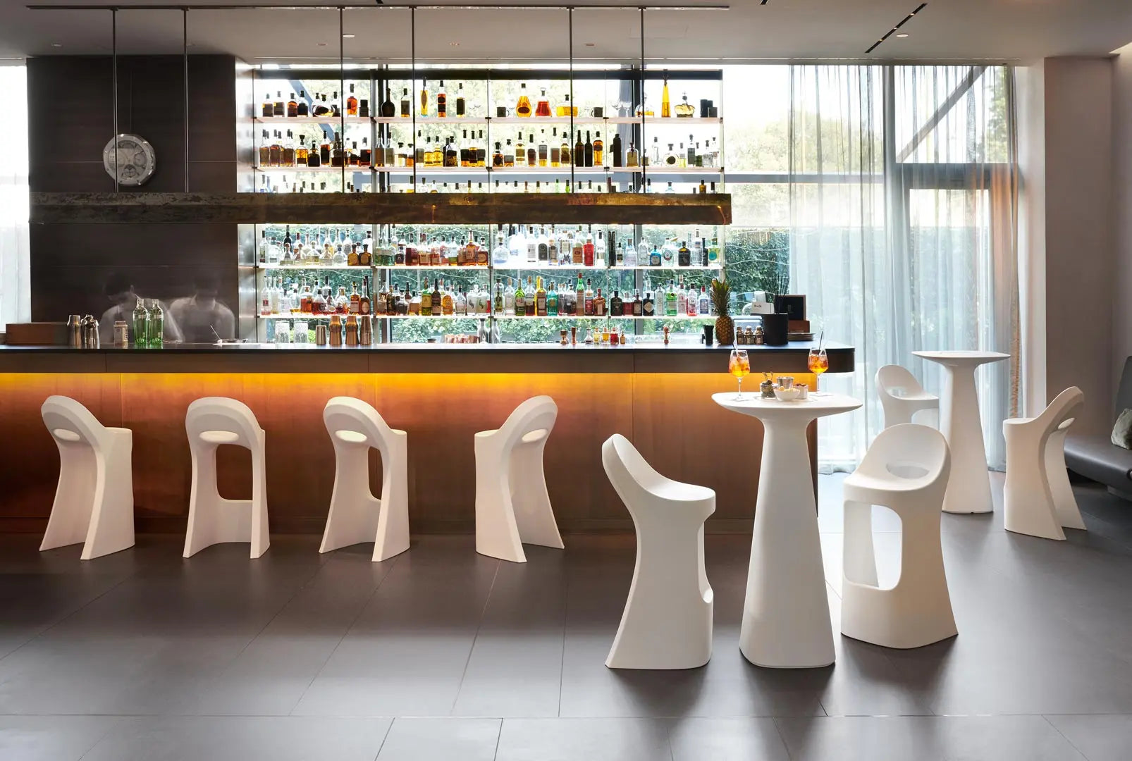 Table_Bar_Blanc