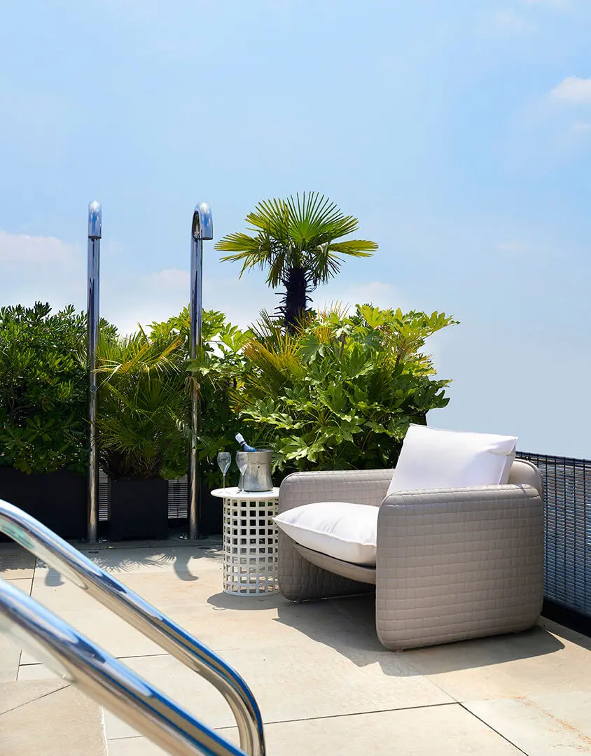 Table_Basse_Ronde_Exterieur_Pied_Metal