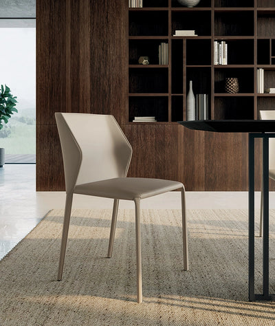 table italienne moderne en bois 