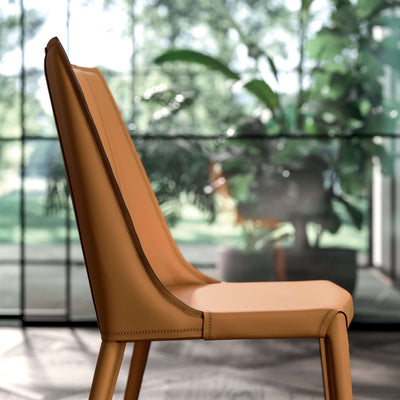 chaise cuir cognac 