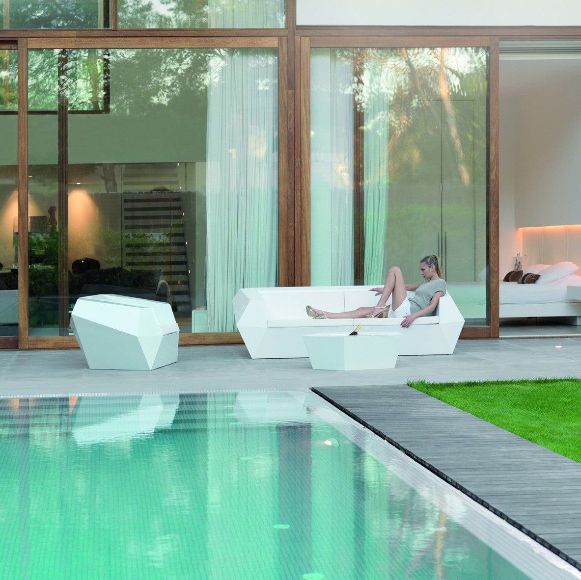Canapé FAZ Vondom Taille 242x100x70 cm - 2 places Collection Faz Cosy - 2