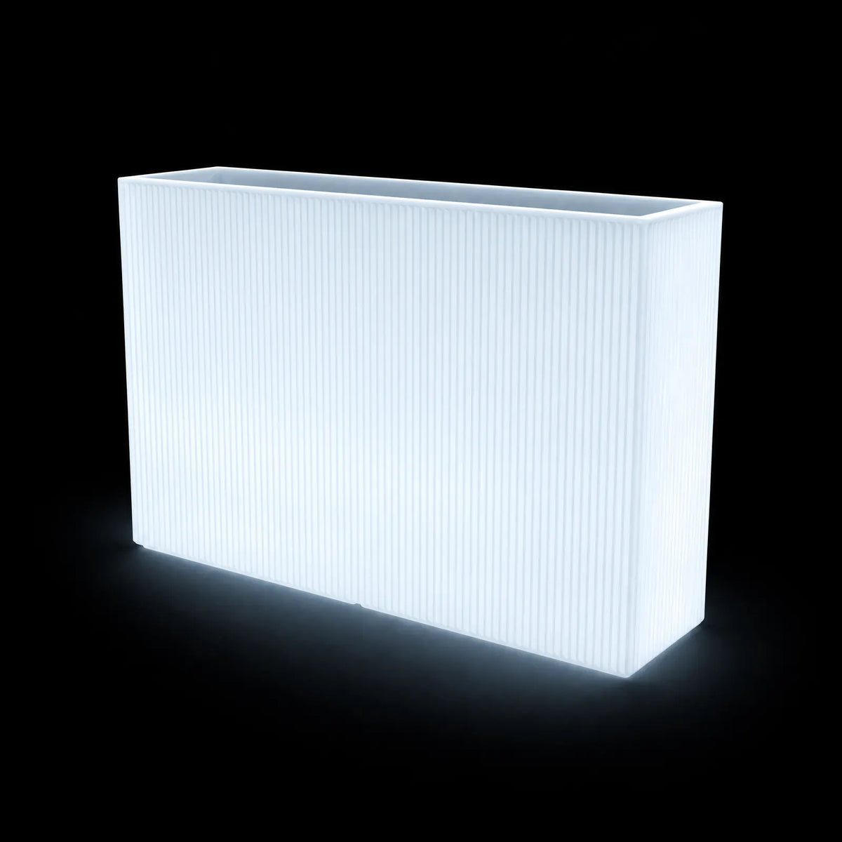 Jardinière - Gatsby Wall LED Vondom, éclairé de l'intérieur sur fond noir, taille 120x30x80 cm