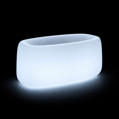 Jardinière - Organic LED Vondom, éclairé de l'intérieur sur fond noir, taille 63x32x27 cm