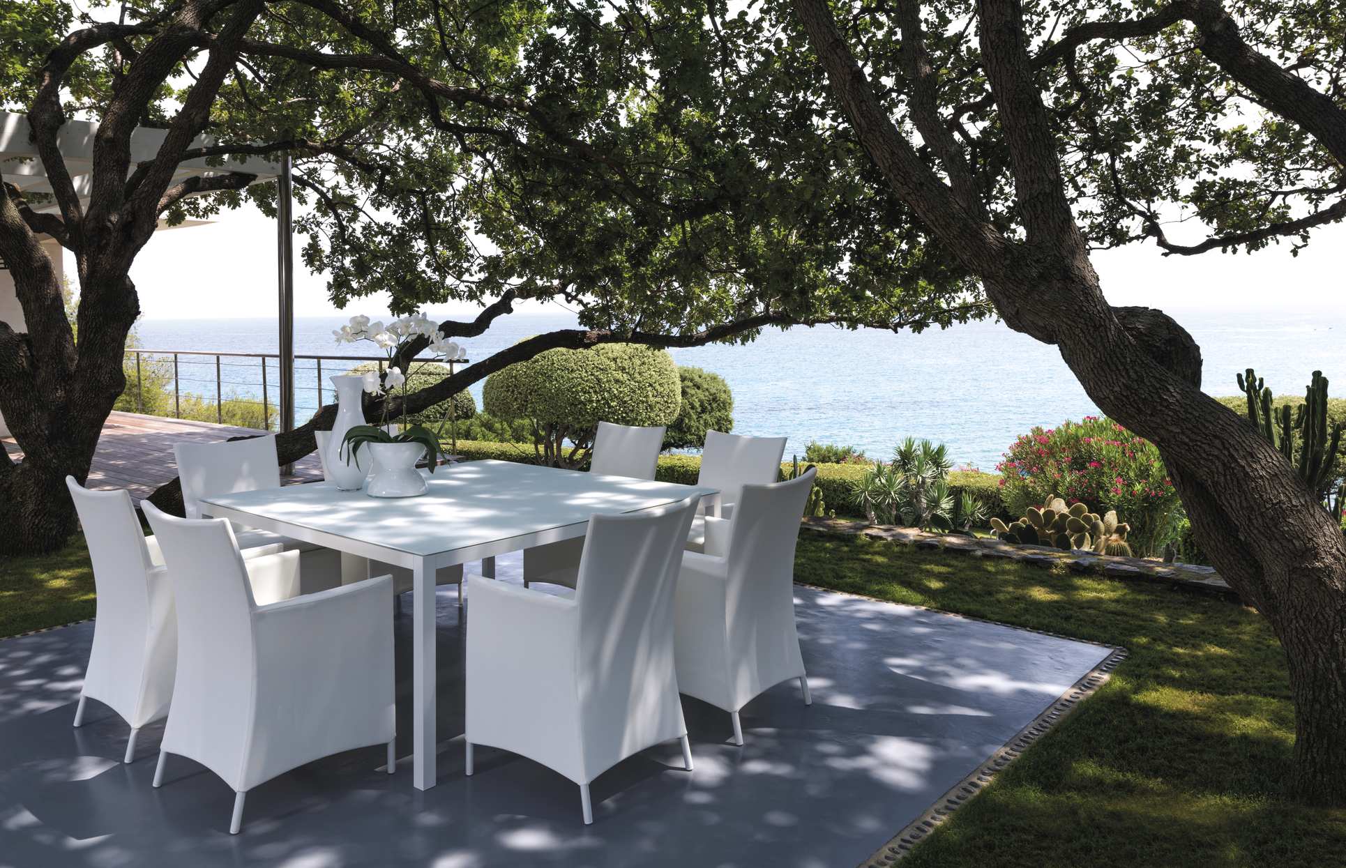 Ensemble Table Extensible & Chaises - Touch