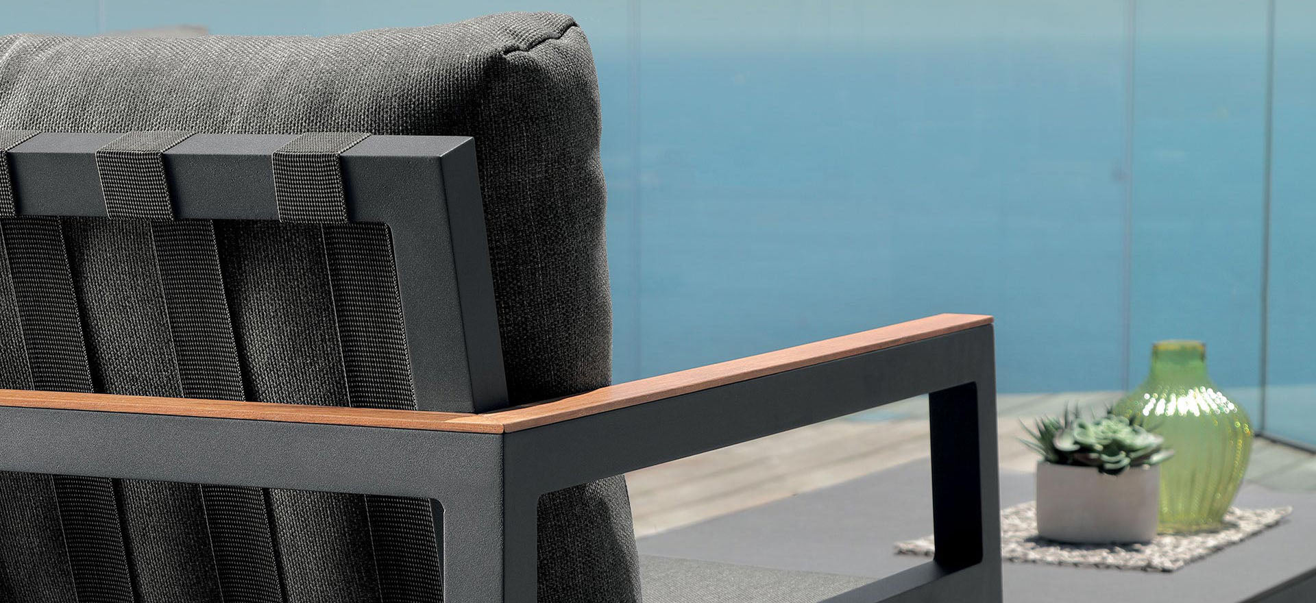 Salon_exterieur_Luxe_Moderne