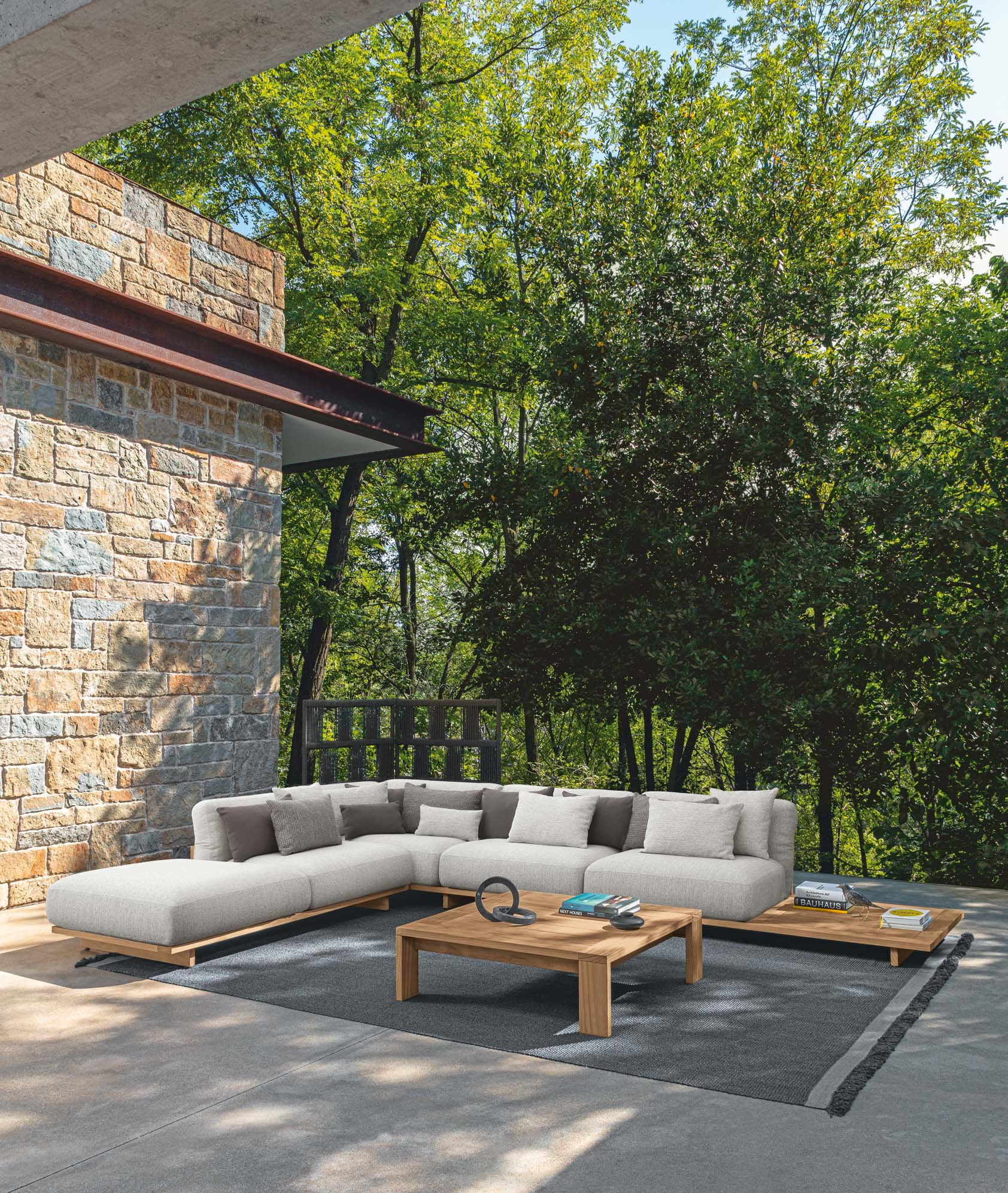 Table_Basse_Bois_Design_Haut_deGamme_terrasse