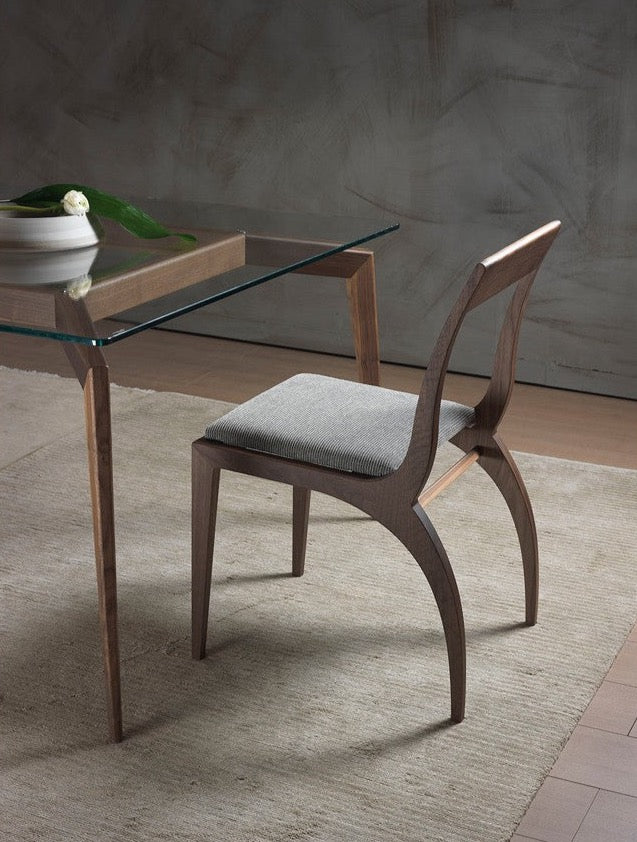 chaise_salon_bois_courbe