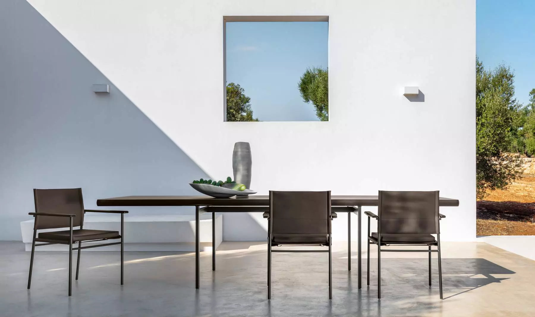 Ensemble Table & Chaises - Allure