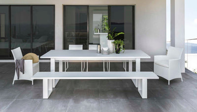table_exterieur_aluminium_immitation_bois